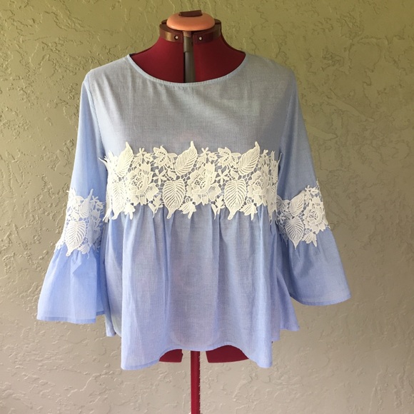 Forever 21 Tops - F21 Fairy Garden Blouse